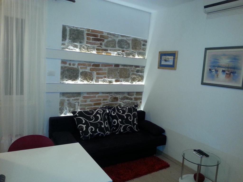 Apartments Magdalena สปลิท ภายนอก รูปภาพ